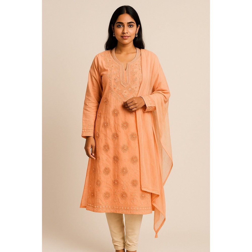 Elegant Peach & White Gala Boti Lucknowi Chikankari Cotton Kurta – Women's Large